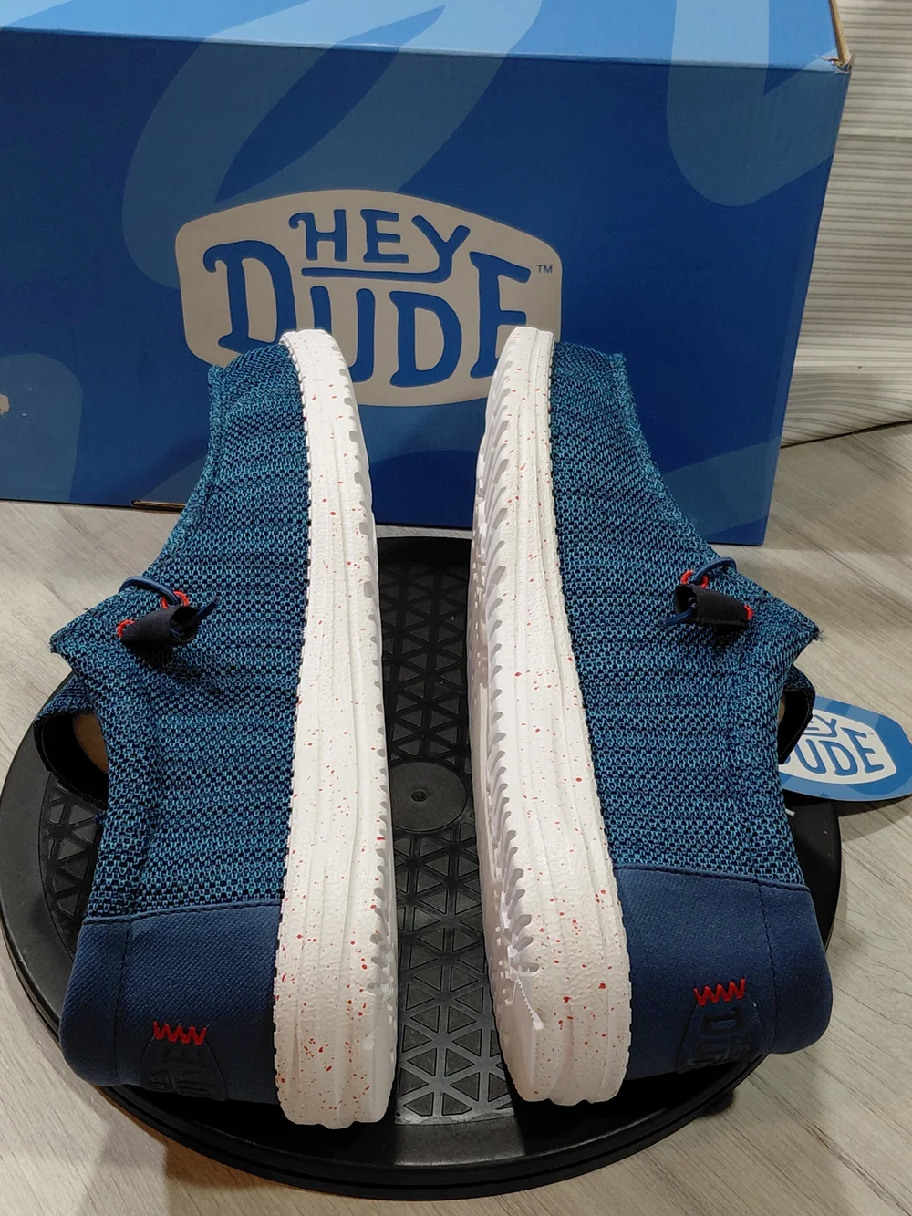 NWT Hey Dude Men's Wally Stretch Sox Slip-On Loafers in Teal Blue Red Accent M12